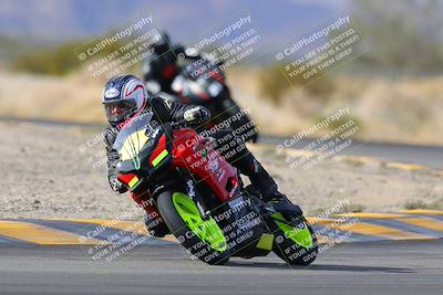 media/Dec-17-2022-SoCal Trackdays (Sat) [[224abd9271]]/Turn 7 Set 2 (1140am)/